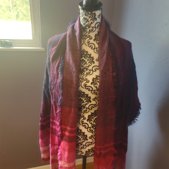 V. Frass Multicolored Scarf - Picture 2 of 4